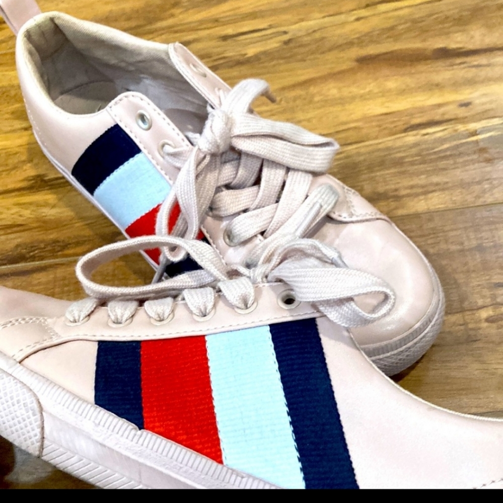 Tommy Hilfiger sneakers - Picture 2 of 3